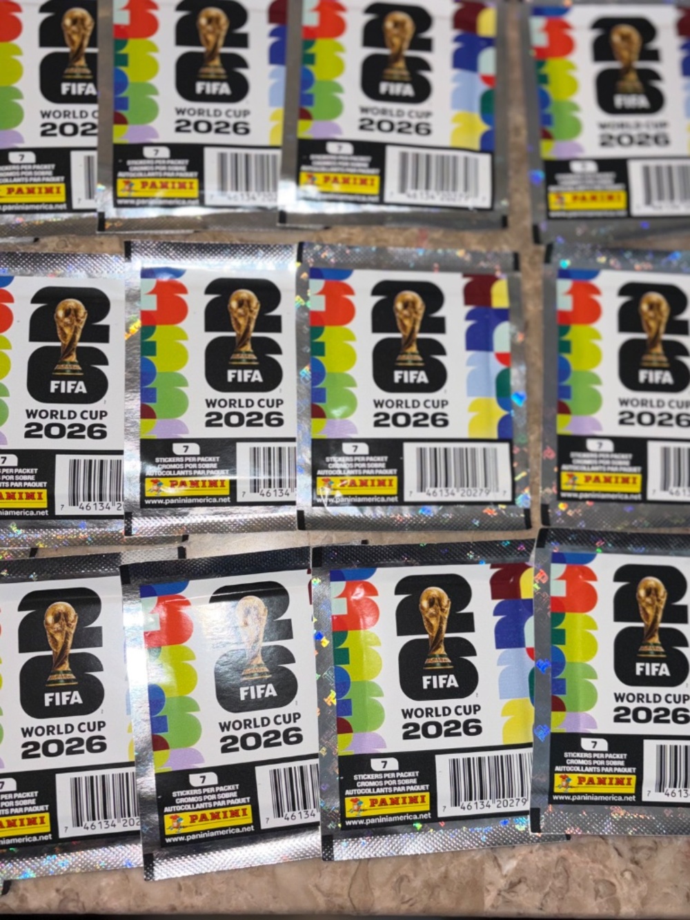 25 Panini FIFA World Cup USA 2026 Sticker Pack Assortment - Picture 5 of 8